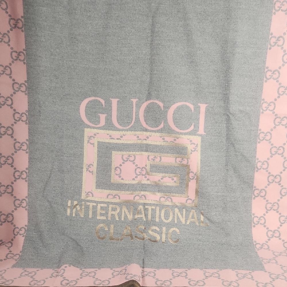 Gucci Gray and Pink Scarf
